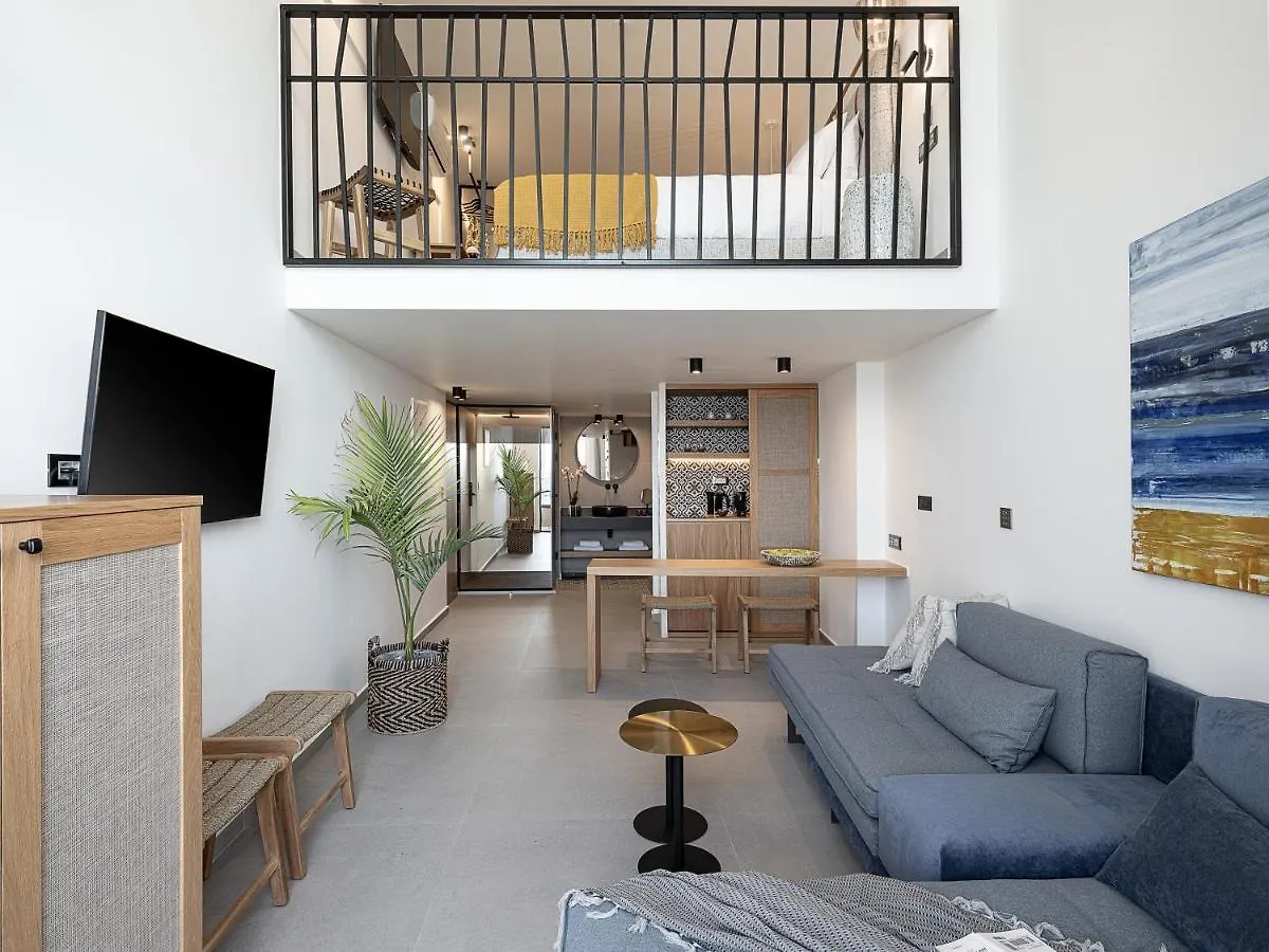 Calla Luxury Seafront Suites Rethymno  Rethymno (Crete)