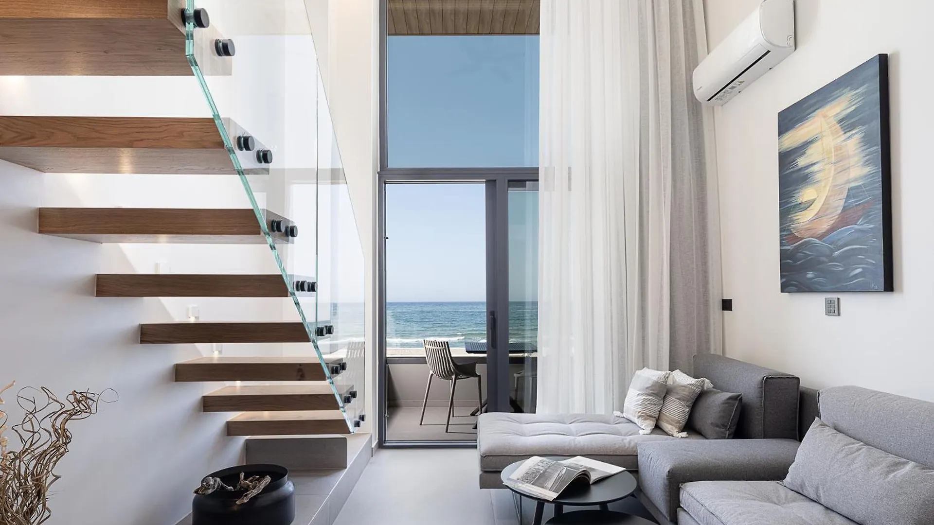 Calla Luxury Seafront Suites Rethymno  Rethymno (Crete)